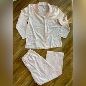 NWOT Pink Pajama Set Button Up Sleepwear Lounge Set Size M Cozy Soft Girl